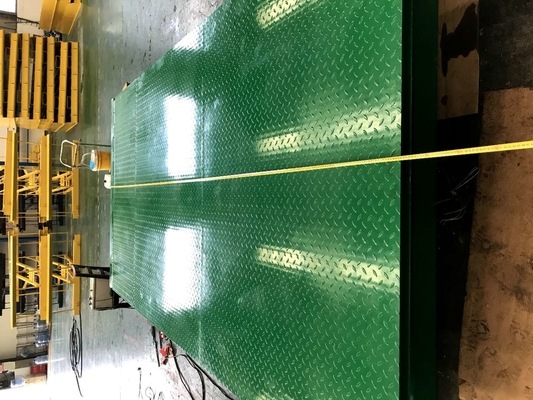 Telescopic Lip Dock Leveler Hydraulic Loading Dock Leveler For Thermal Insulation Factory Warehouse