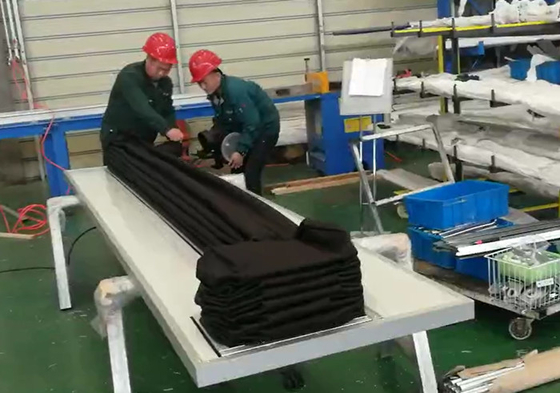 Air Tightness Inflatable Loading Dock Seals And Shelters With High Thermal Insulation