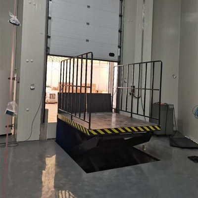 Warehouse Loading/Unloading Hydraulic Dock Lift, Handrail 1000mm For Handling Equipment Or Fork-lift